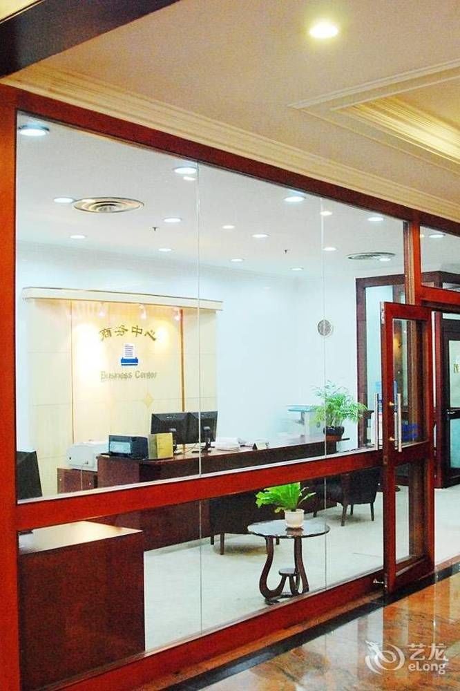 Tianjin Tianyu Hotel Екстер'єр фото