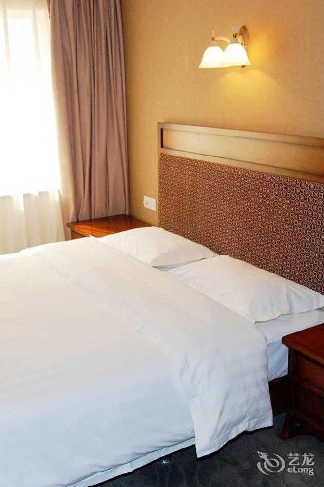 Tianjin Tianyu Hotel Екстер'єр фото